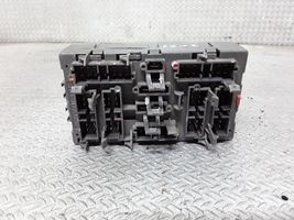 Peugeot 406 Module de fusibles 