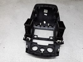 Hyundai i30 Cadre, panneau d'unité radio / GPS 847402R000