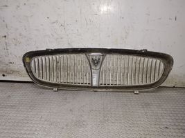 Rover 25 Maskownica / Grill / Atrapa górna chłodnicy DHT100040