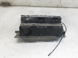 BMW 3 E46 Glove box frame 51168196111