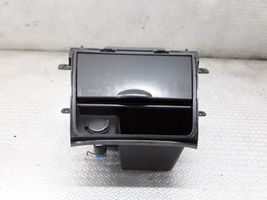 Suzuki SX4 Hansikaslokero 7383079J1