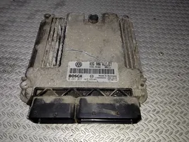 Volkswagen Golf V Calculateur moteur ECU 0281011843