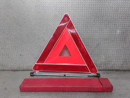 Volkswagen Bora Triangle d'avertissement 27R0323635