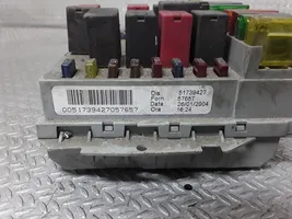 Fiat Idea Module de fusibles 51739427