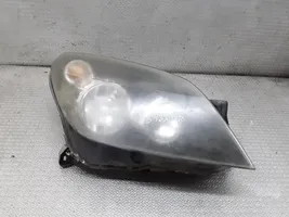 Opel Astra H Lampa przednia 24451033