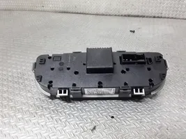 Mercedes-Benz C W203 Panel klimatyzacji A2038300785