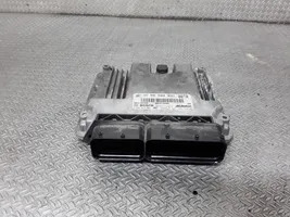 Opel Corsa D Sterownik / Moduł ECU 5558083100TR