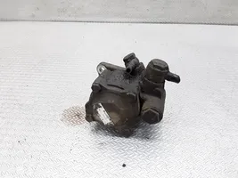 Renault Master II Power steering pump 7700300535