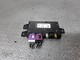 Audi A2 Aerial antenna amplifier 4D0035530C