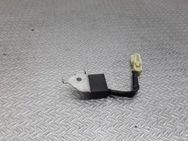 Toyota Avensis T250 Antenas pastiprinātājs 9008088002