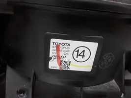 Toyota Corolla Verso AR10 Salono oro mazgo komplektas 870100F140