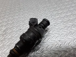 Audi A4 S4 B5 8D Injecteur de carburant 0280150447