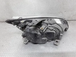 Ford Focus Lampa przednia 4M5113W030AF