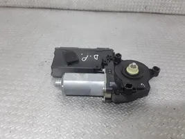 Audi A2 Front door window regulator motor 8Z1959802