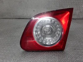 Volkswagen PASSAT B6 Luci posteriori del portellone del bagagliaio 3C5945094E