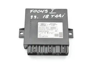 Ford Focus Komputer / Sterownik ECU i komplet kluczy XS4F-12A650-FAB