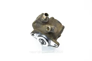 Mercedes-Benz Vario Ohjaustehostimen pumppu 0014608080