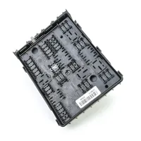 Audi A4 S4 B6 8E 8H Module de fusibles 1K0937124K