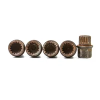 Volkswagen PASSAT B7 Nuts/bolts 