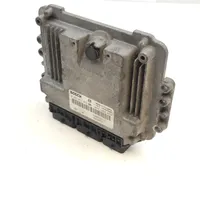 Opel Vivaro Unité de commande, module ECU de moteur 0281017065