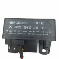 Mercedes-Benz A W168 Boîte à fusibles relais 0255452832