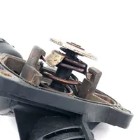 BMW X5 E70 Boîtier de thermostat I162837