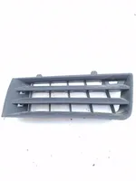 Renault Megane II Maskownica / Grill / Atrapa górna chłodnicy 