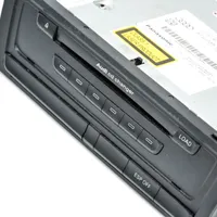 Audi A4 S4 B8 8K Unité principale radio / CD / DVD / GPS 8T2035110C