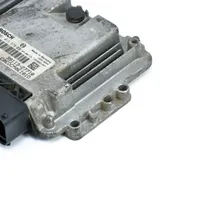 KIA Ceed Komputer / Sterownik ECU i komplet kluczy 39113-27710