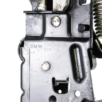 BMW 1 F20 F21 Dzinēja pārsega slēdzene 7242549