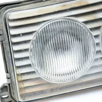 Mercedes-Benz W123 Lampa przednia 1305235039