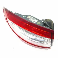 Ford Mondeo MK V Luz trasera/de freno DS7313405FF