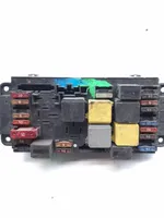 Mercedes-Benz C W203 Module de fusibles A2035451701