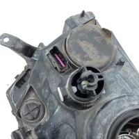 Dacia Duster Lampa przednia 1305236683