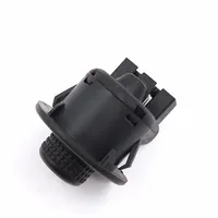 Dacia Duster Wing mirror switch 8200002442B