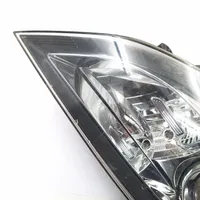 KIA Ceed Lampa przednia 921011H