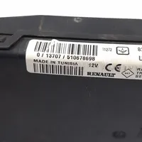 Dacia Duster Juego de cerradura y set ECU del motor 237100703R