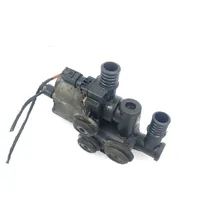 BMW 3 E46 Water pump 8369807