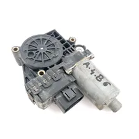 Audi A4 S4 B6 8E 8H Varikliukas priekinio langų pakėlėjo 0130821784