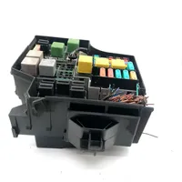 Opel Tigra B Fuse module 0332019452