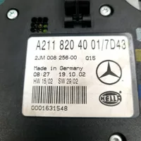 Mercedes-Benz E W211 Luce interna per portiera anteriore A2118204001
