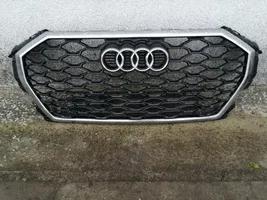 Audi Q3 F3 Maskownica / Grill / Atrapa górna chłodnicy 83F853651