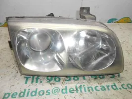 Hyundai Trajet Phare frontale 921043A020