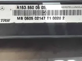 Mercedes-Benz ML W163 Takaoven turvatyyny A1638600605