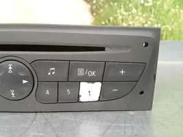 Renault Clio II Panel / Radioodtwarzacz CD/DVD/GPS 281150038R