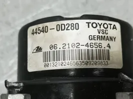 Toyota Yaris Pompa ABS 445400D280