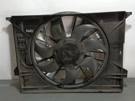 Mercedes-Benz E W211 Ventilatore di raffreddamento elettrico del radiatore A2115000593