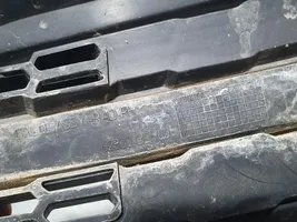 Nissan Micra Kratka dolna zderzaka przedniego 62320BC400