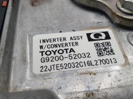 Toyota Yaris Przetwornica napięcia / Moduł przetwornicy G920052032