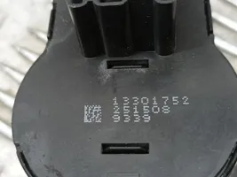 Chevrolet Cruze Interrupteur d’éclairage 13301752